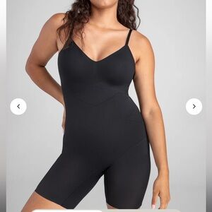 Honeylove Low-Back Bodysuit Vamp Black 2X